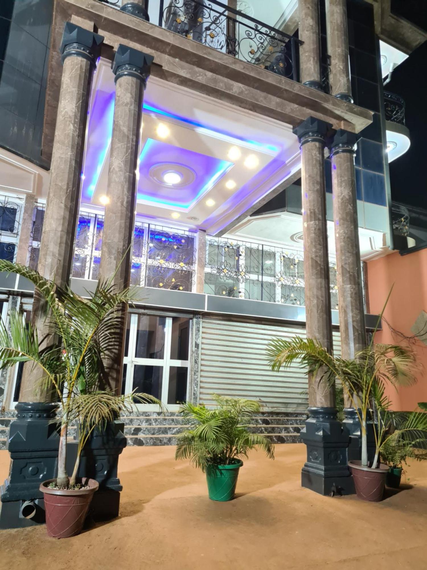 Dj Palace Hotel Yaoundé Zewnętrze zdjęcie